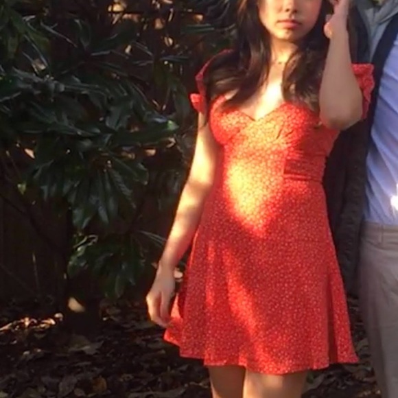 ONLY WORN ONCE FOR SPECIAL OCCASION - Picture 3 of 5